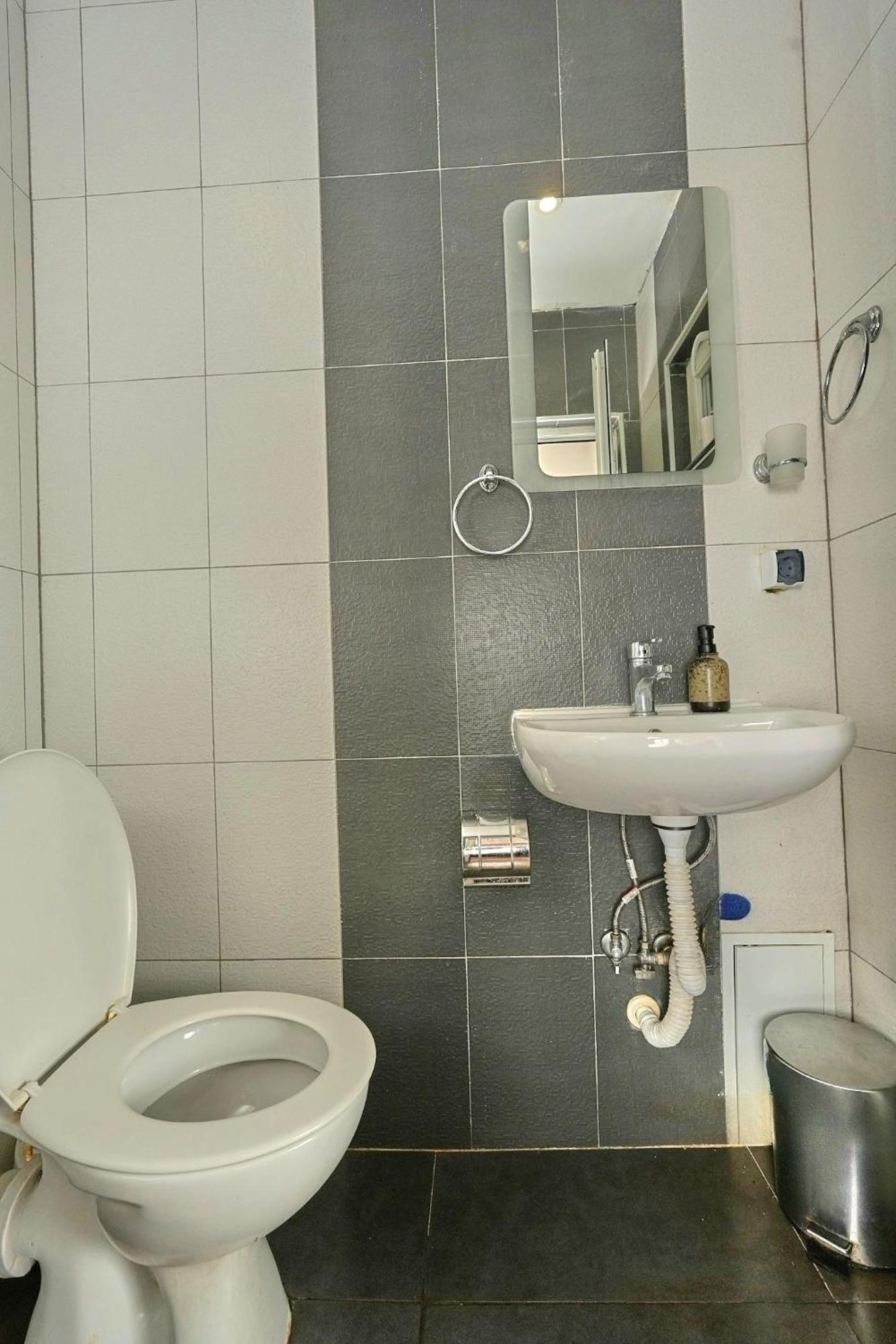 Пе́Трови Вили Ribarica Luaran gambar